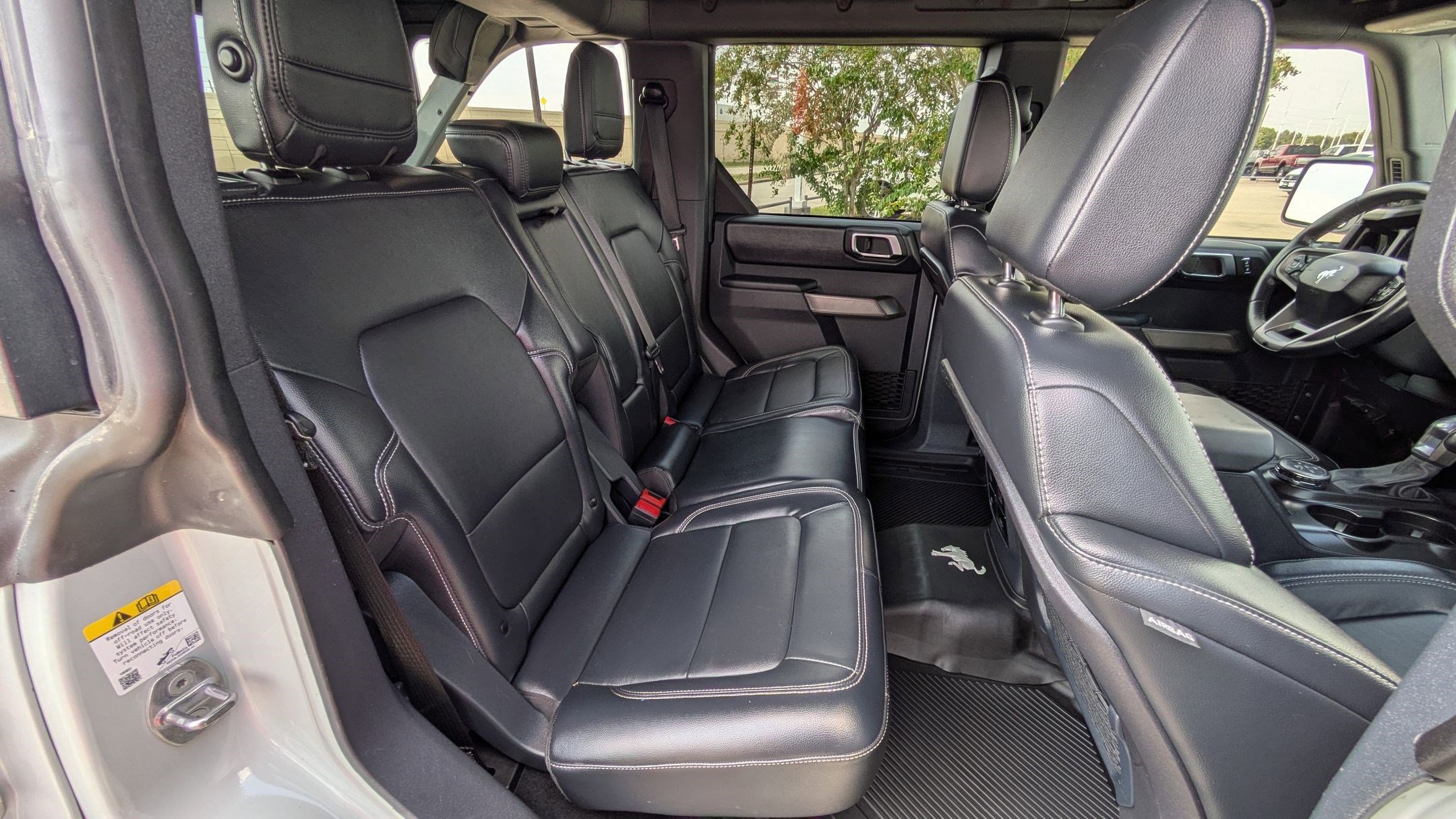 2021 Ford Bronco First Edition photo 54