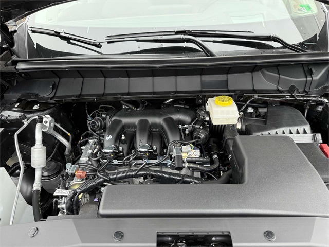 2025 Nissan Pathfinder Platinum photo 11