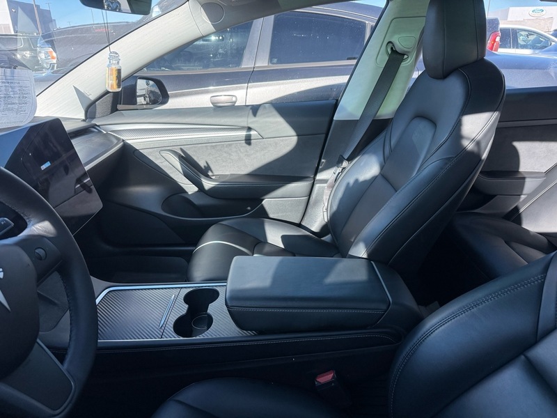 2022 Tesla Model 3 Performance photo 3