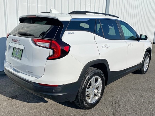 2023 Gmc Terrain SLE photo 2