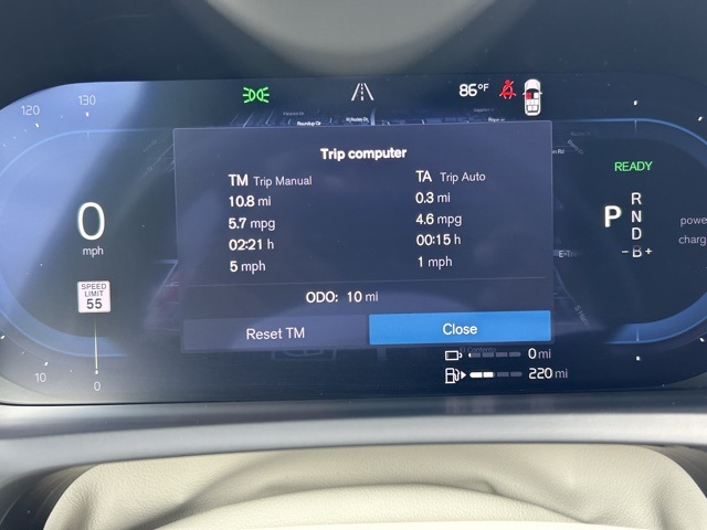 2025 Volvo XC90 T8 AWD photo 10