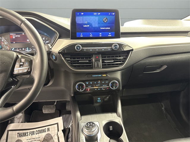 2022 Ford Escape SEL photo 15