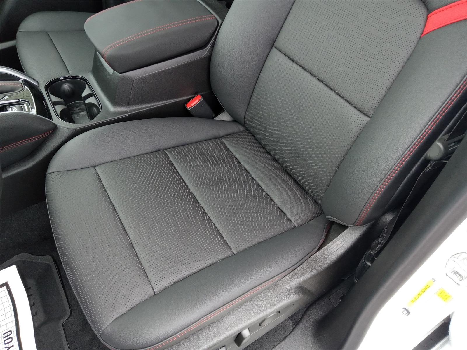 2026 Chevrolet Colorado Z71 photo 6