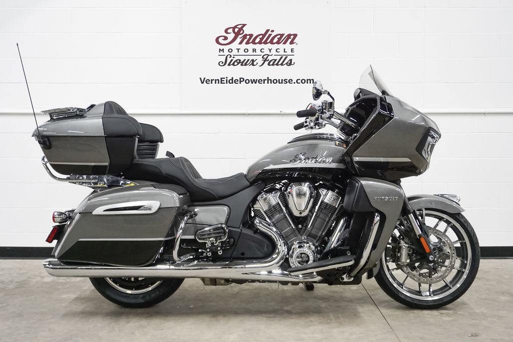 New 2025 Indian Motorcycle Pursuit - Be9a517b8e630706b9b03544fe524567 