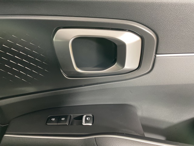 2025 Kia Sorento S photo 11