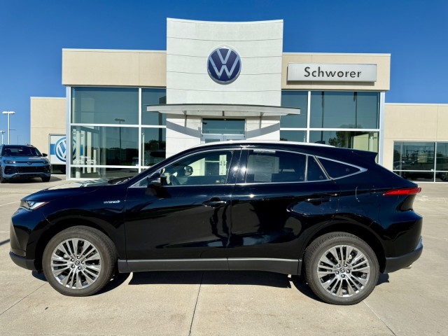 2021 Toyota Venza XLE