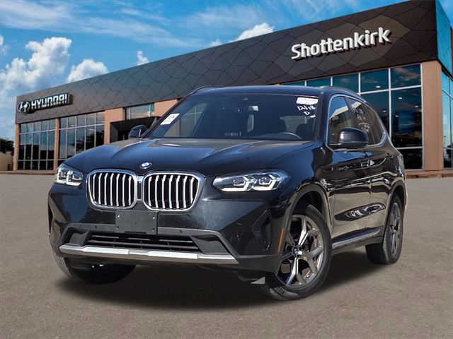 2023 BMW X3 30i's photo