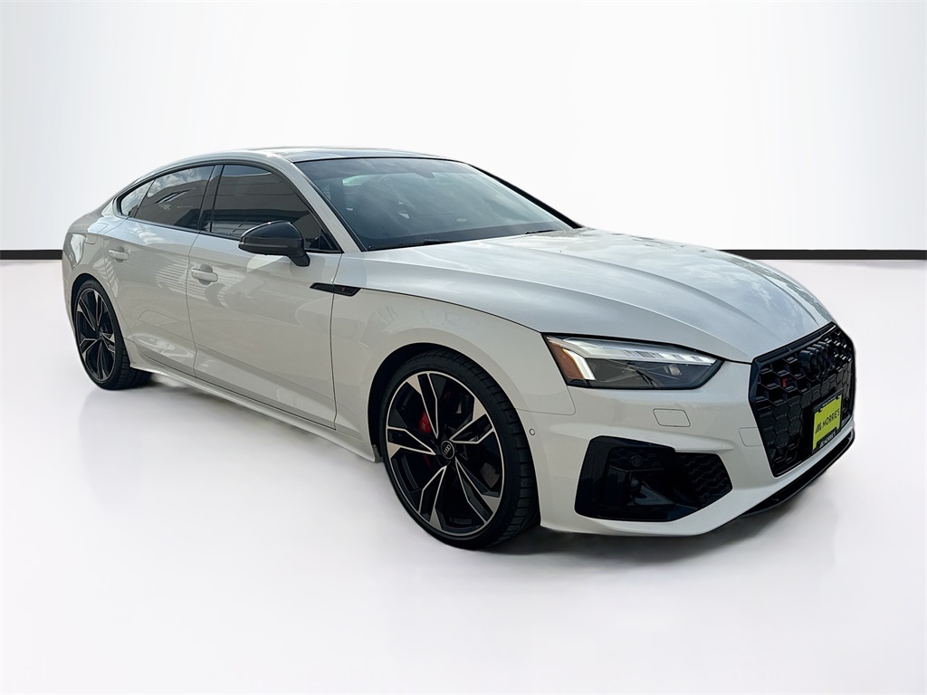2024 Audi S5 Prestige photo 3