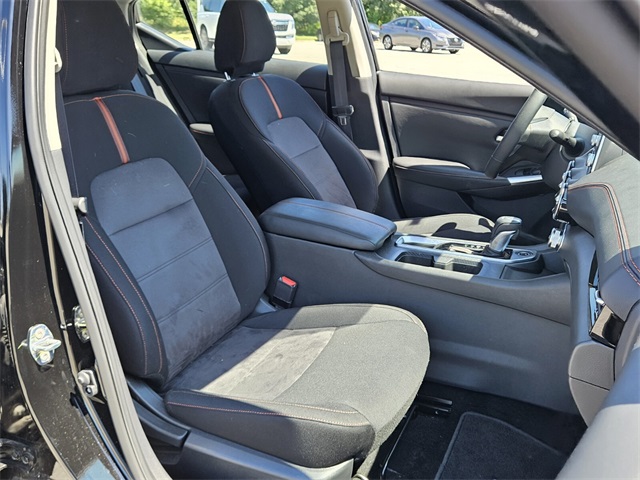 2024 Nissan Sentra SR photo 15