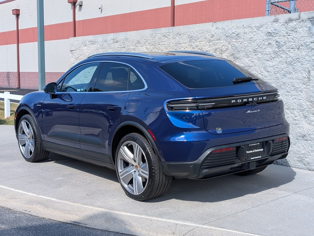 2024 Porsche Macan Electric 4 photo 3