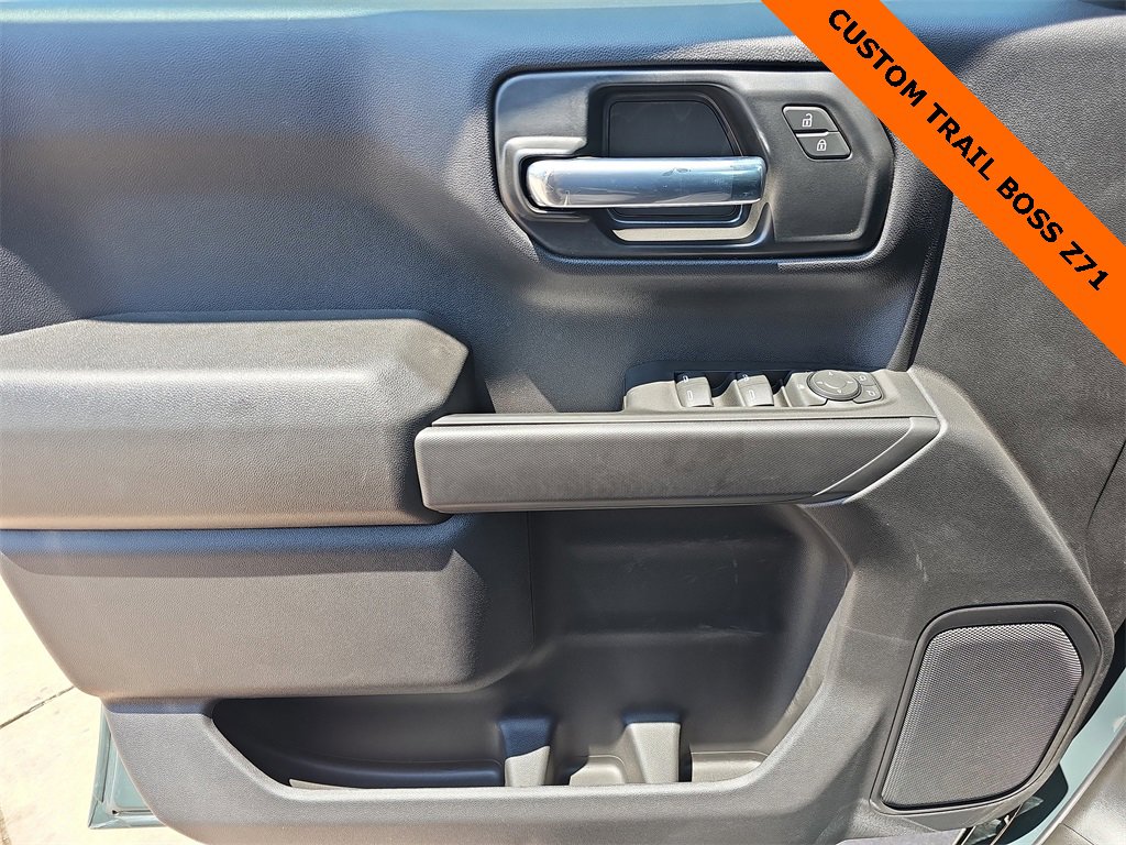 2025 Chevrolet Silverado 1500 Custom Trail Boss photo 26