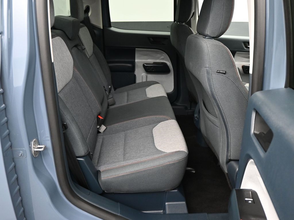 2024 Ford Maverick XLT photo 9