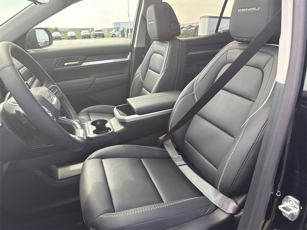 2026 Gmc Terrain Denali photo 8