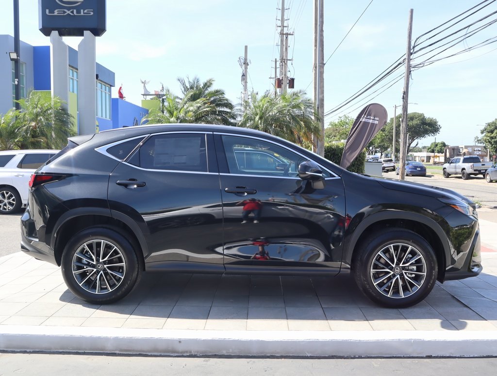 2026 Lexus NX 350 photo 4