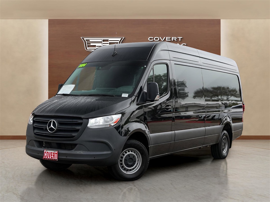 2024 Mercedes-Benz Sprinter Cargo Van Base's photo