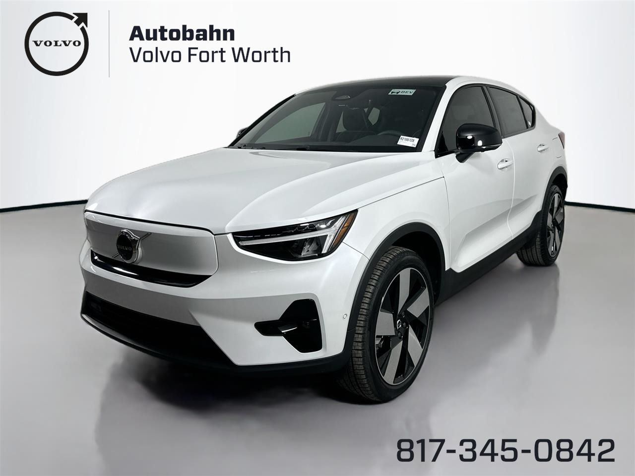 2024 Volvo C40 Plus's photo