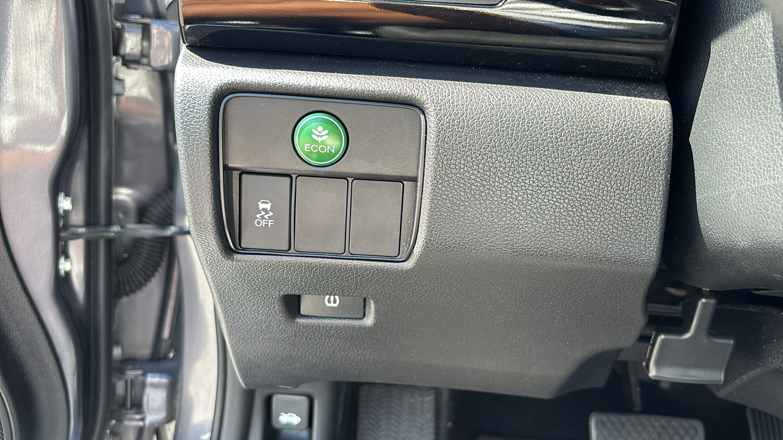 2016 Honda Accord LX photo 11