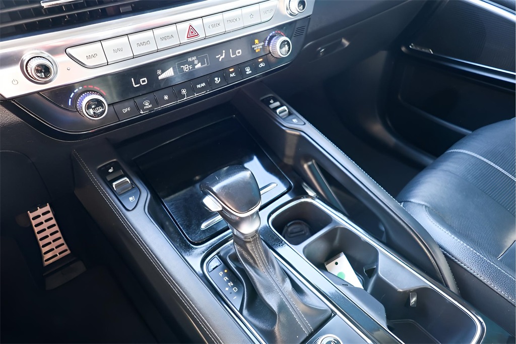 2022 Kia Telluride SX photo 16