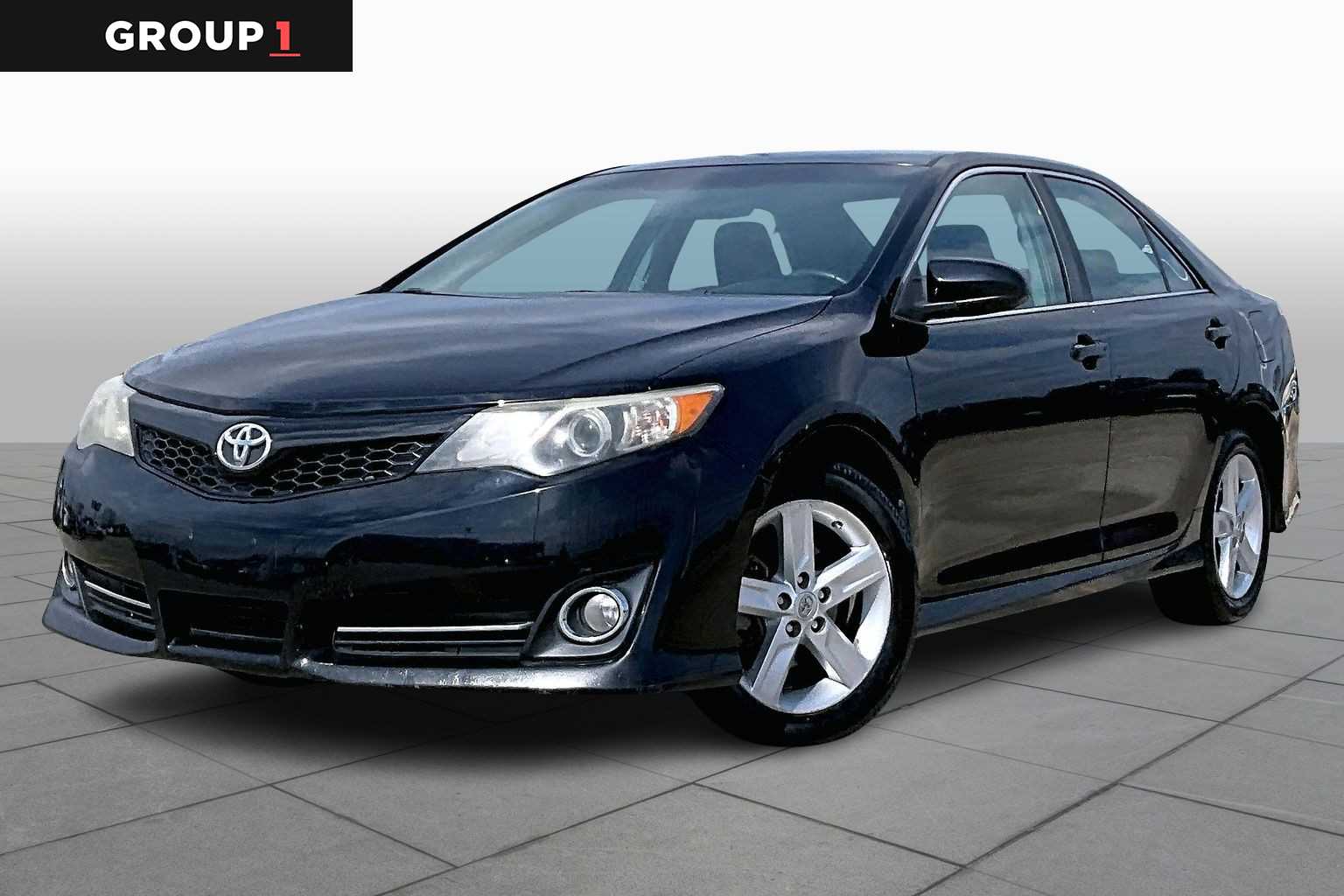 2014 Toyota Camry SE