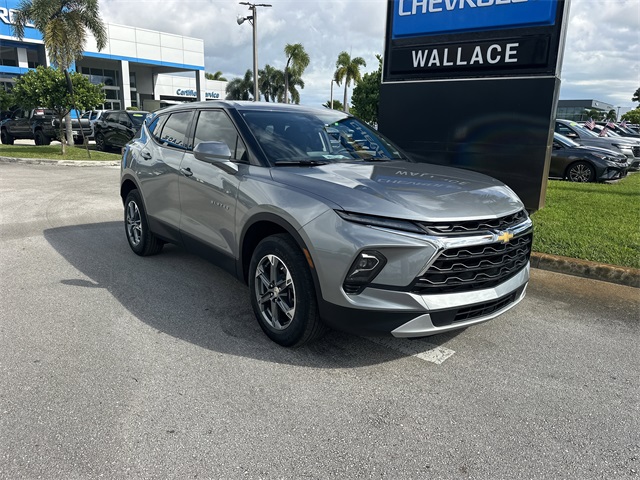 2023 Chevrolet Blazer 2LT photo 4