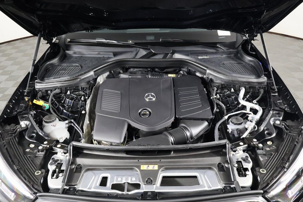 2026 Mercedes Benz GLC 350e 4MATIC photo 9