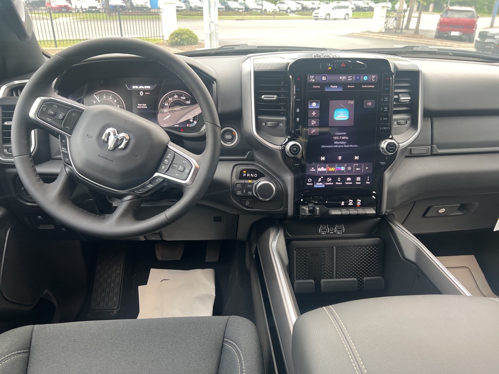 2025 Ram 1500 Big Horn Lone Star photo 9