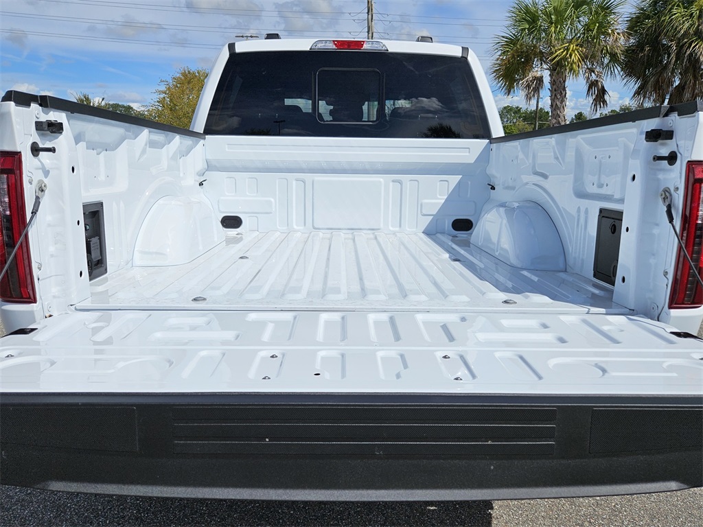 2025 Ford F-150 XLT photo 27