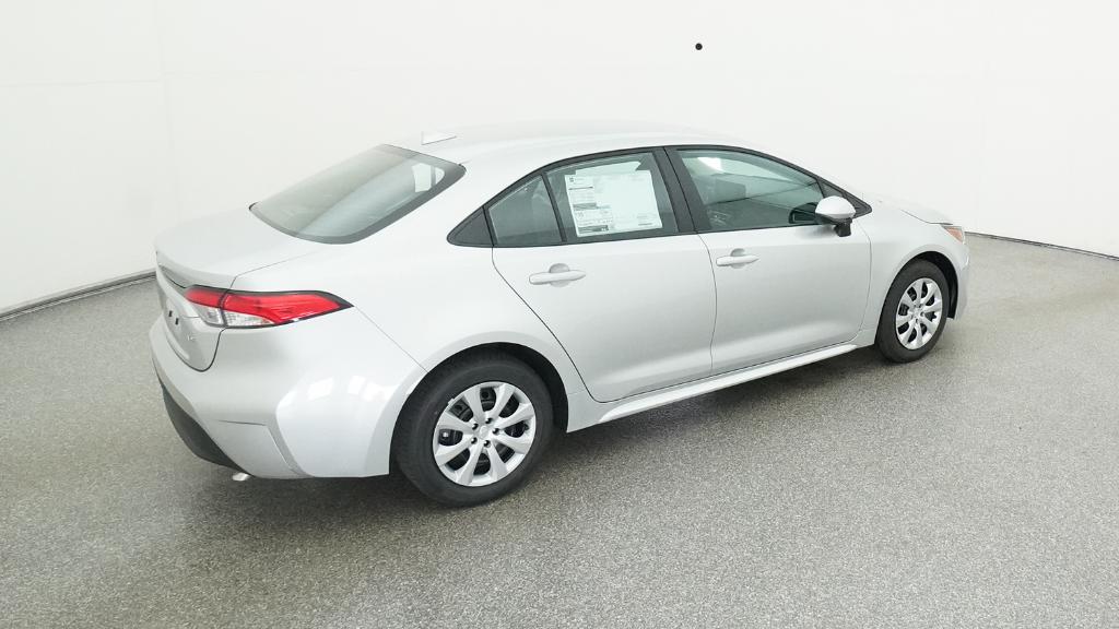 2025 Toyota Corolla LE photo 22