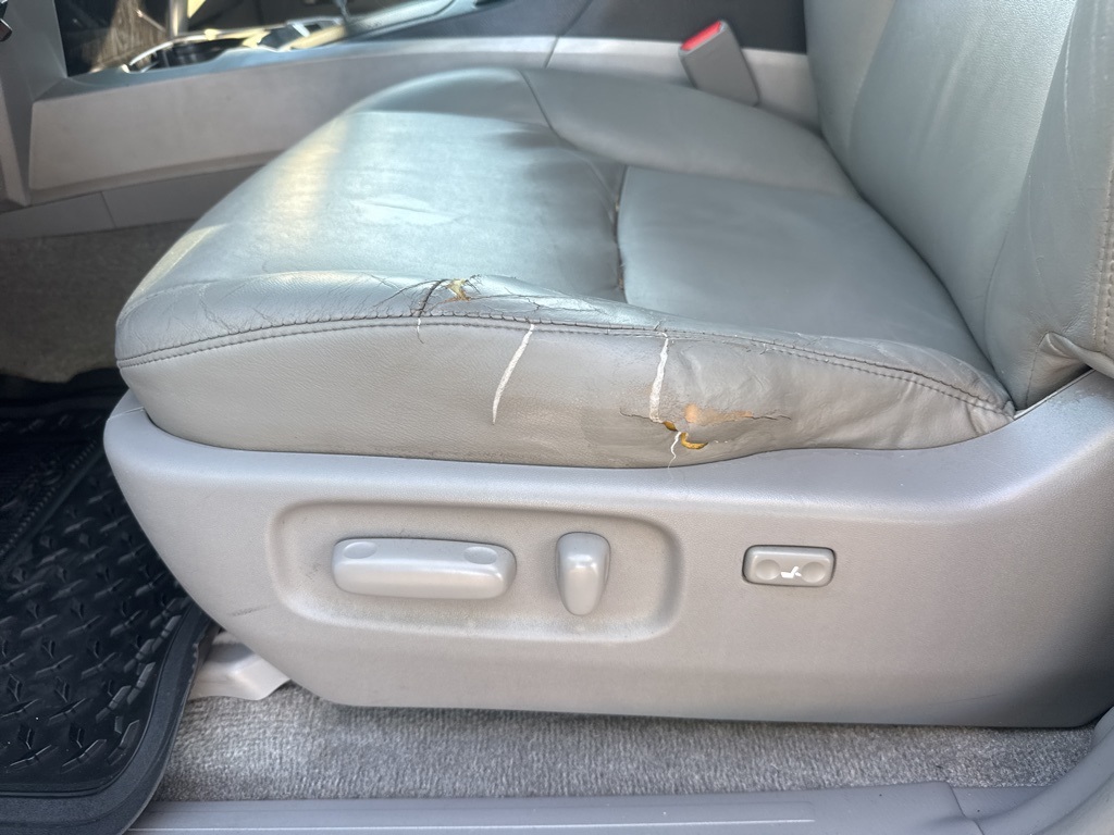 2007 Toyota 4Runner Limited V8 photo 16