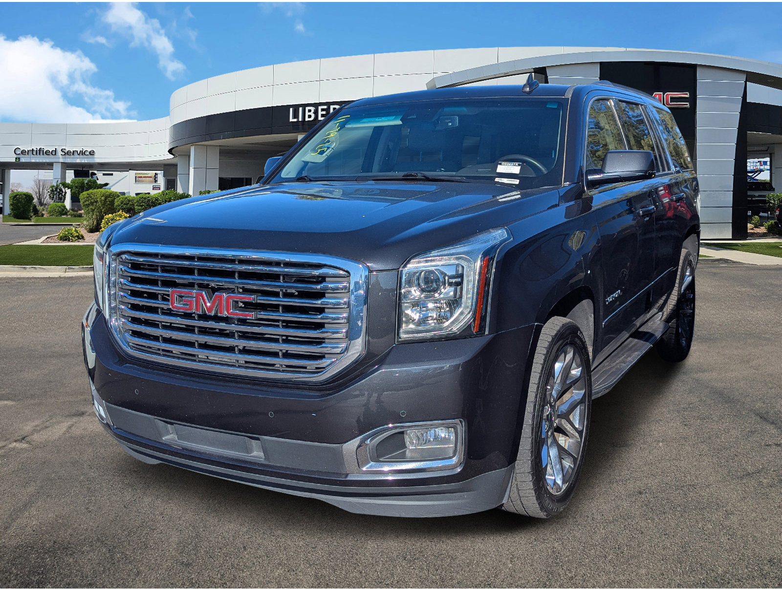2020 Gmc Yukon SLT photo 2