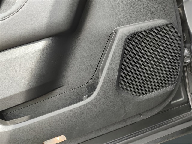 2024 Toyota Highlander LE photo 20