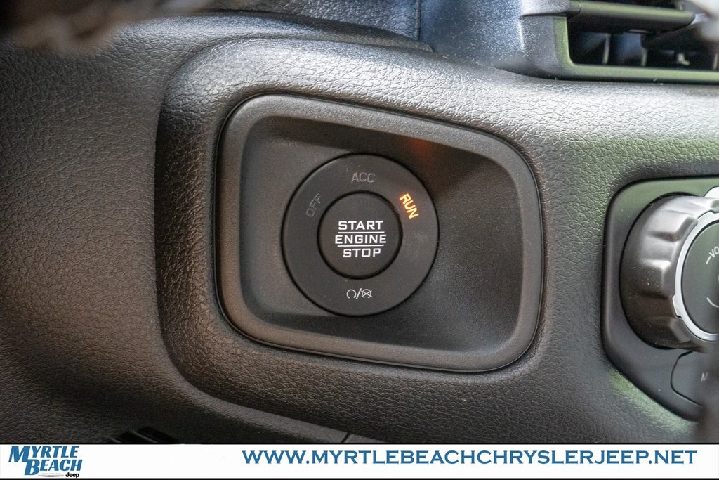 2025 Jeep Gladiator Sport S photo 25