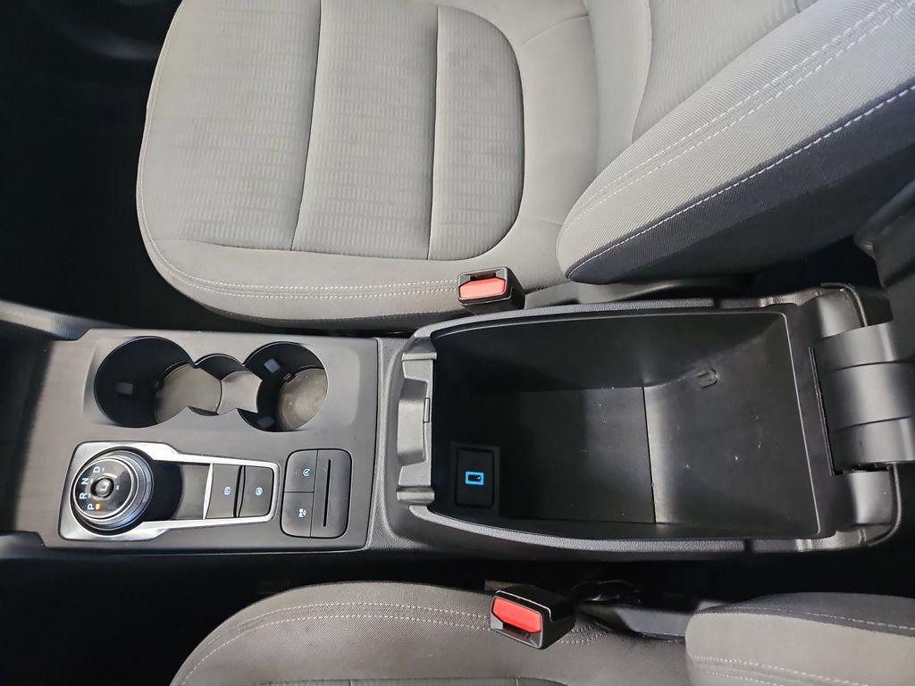 2020 Ford Escape S photo 21