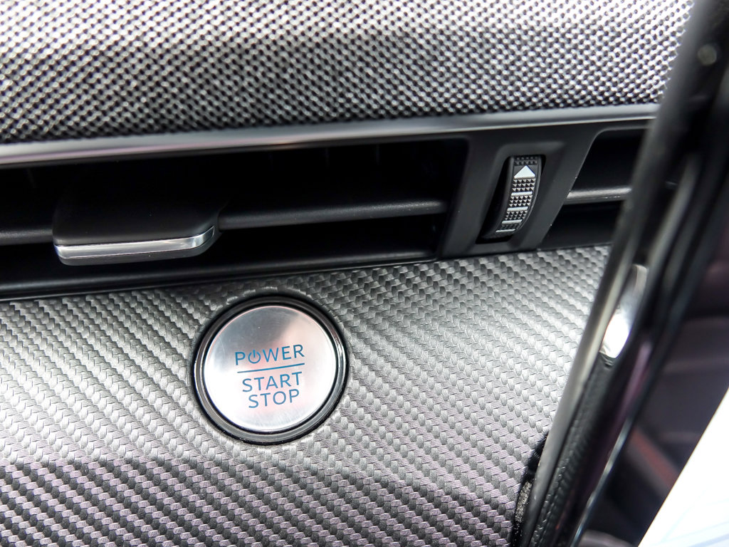 2025 FORD MUSTANG MACH-E - Image 14