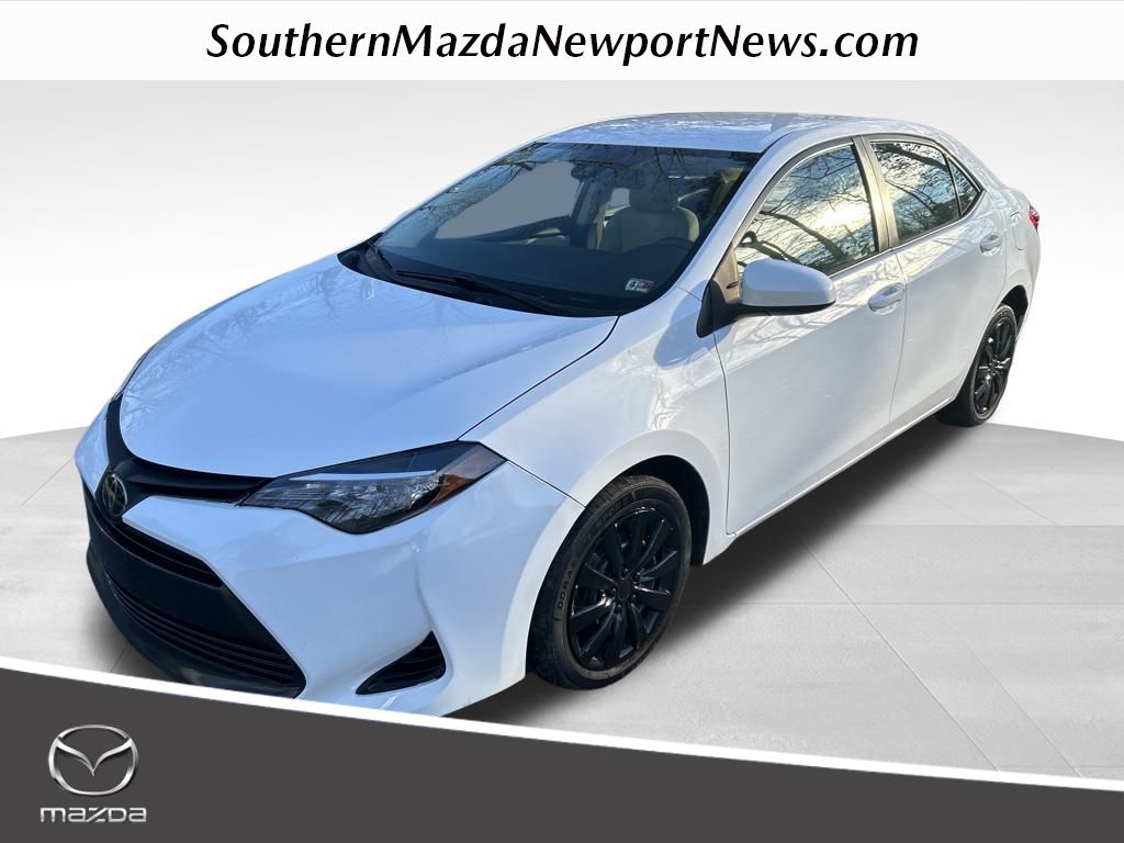 2019 Toyota Corolla LE's photo