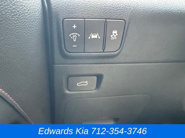 2023 Kia K5 GT photo 23