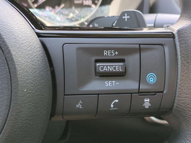 2021 Nissan Rogue SV photo 21