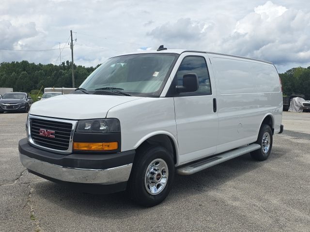 2024 GMC Savana Cargo Work Van's photo