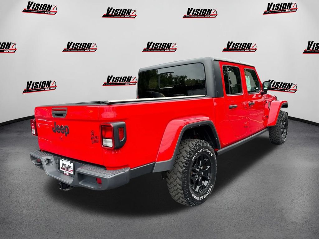 2021 Jeep Gladiator Sport photo 5