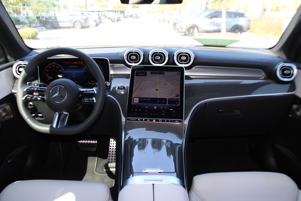 2025 Mercedes Benz GLC 350e 4MATIC photo 20