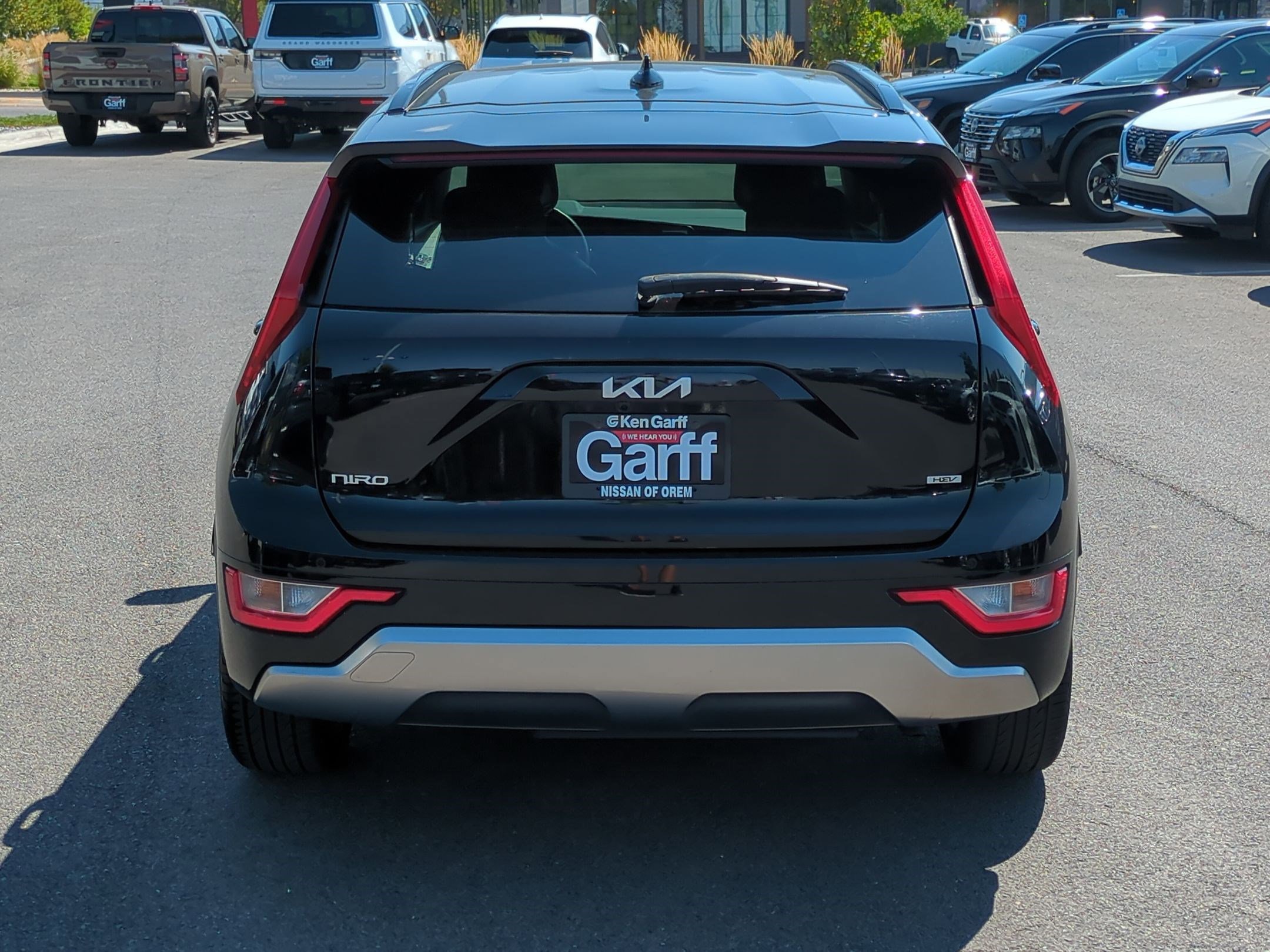 2023 Kia Niro EX Touring photo 4