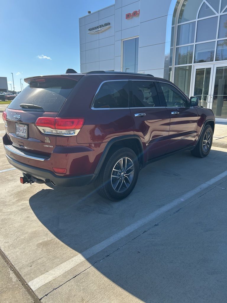 2017 Jeep Grand Cherokee Limited photo 4