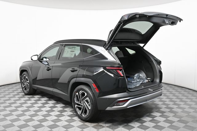 2026 Hyundai Tucson Limited photo 8