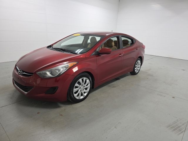 2013 Hyundai Elantra GLS photo 3