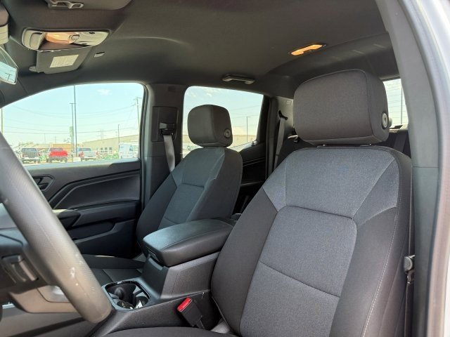 2025 Chevrolet Colorado LT photo 12