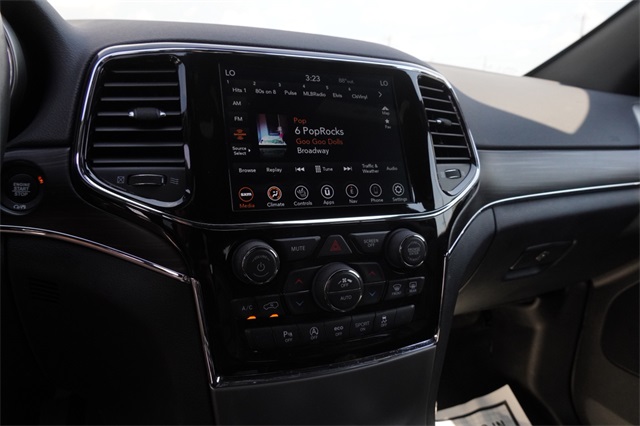 2022 Jeep Cherokee Limited photo 22