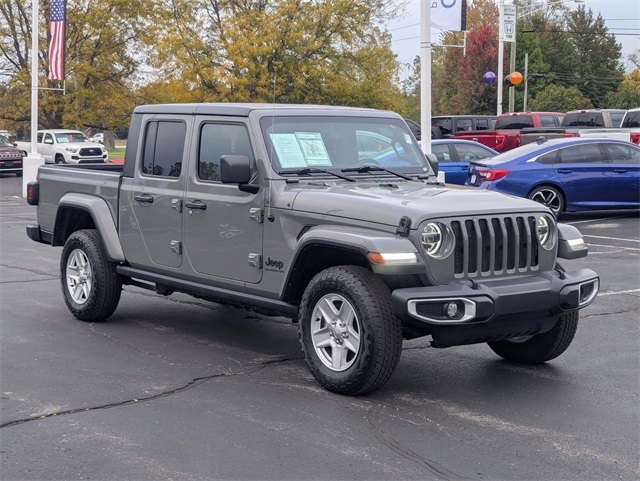 2022 Jeep Gladiator Sport photo 4