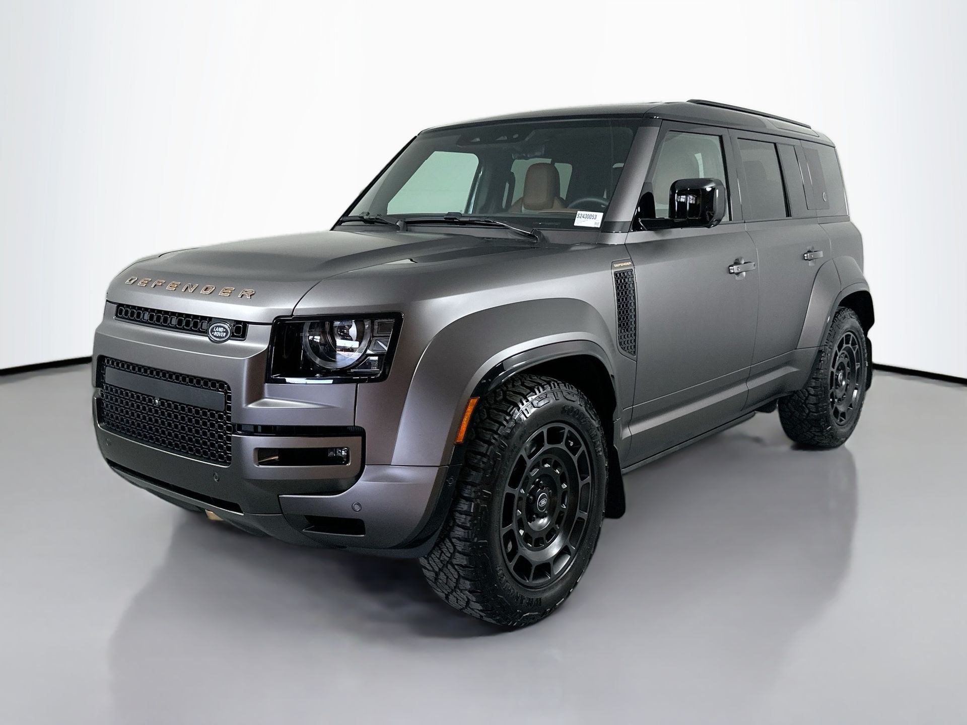 2025 Land Rover Defender Octa's photo