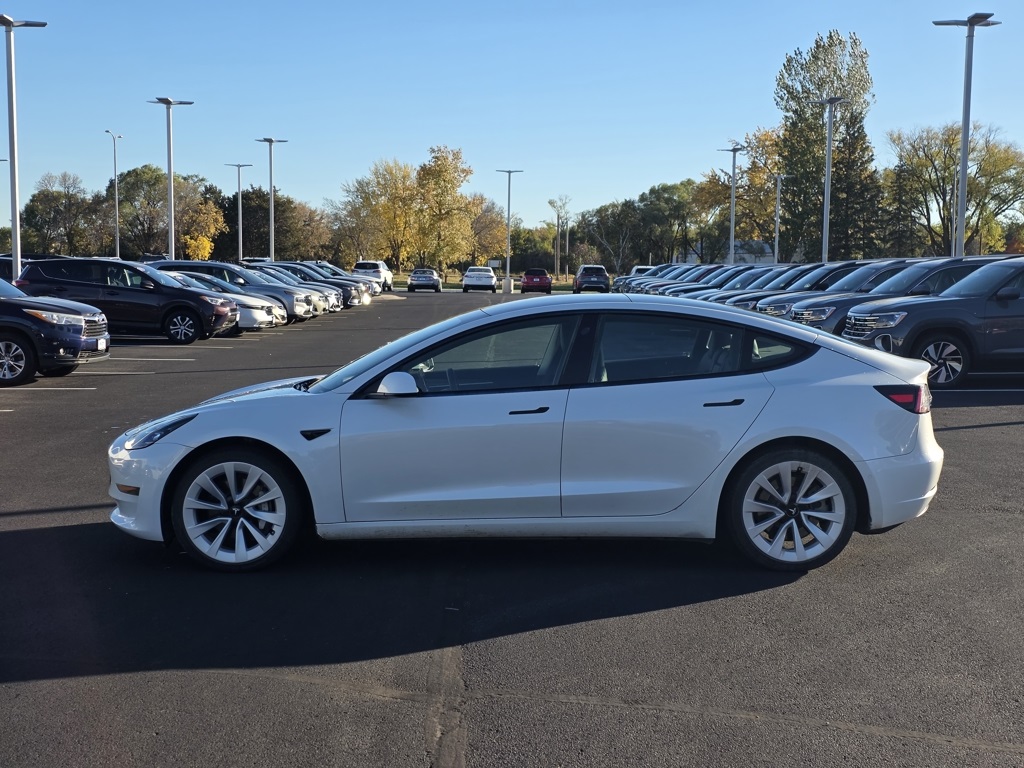 Used 2022 Tesla Model 3 Long Range with VIN 5YJ3E1EB2NF352374 for sale in St. Cloud, Minnesota