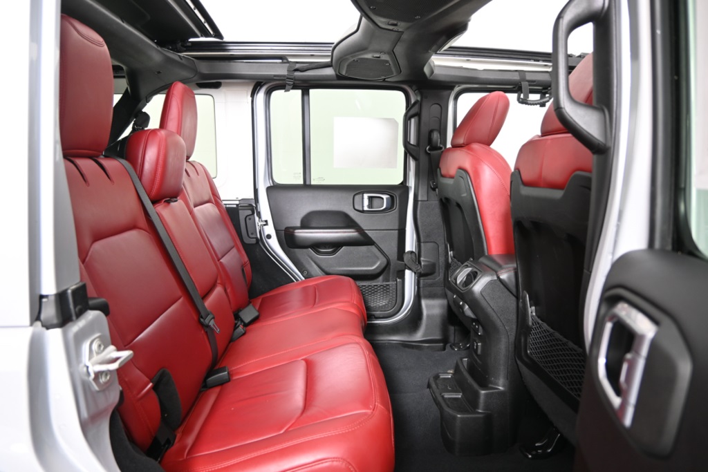 2024 Jeep Wrangler Rubicon 392 photo 15